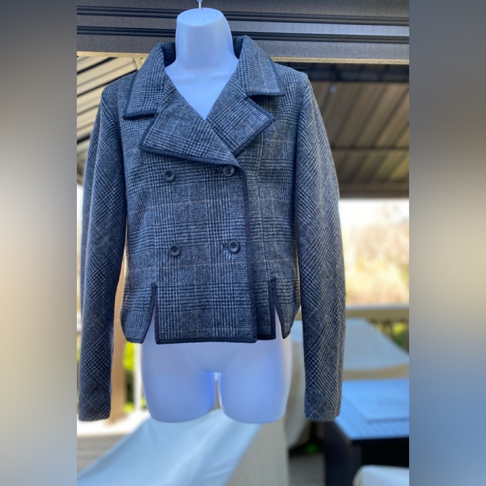 Cynthia Rawley - Women Gray/White/Burgundy Plaid Double-Breates Jacket, Size: M